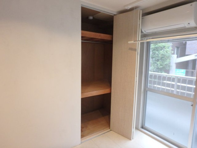 【収納】 | ハイネス門戸 | こまごまとしたものを収納できそうですね