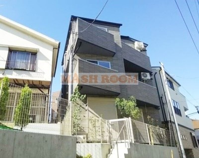 中野区本町５丁目のアパート