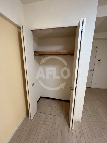 メゾン夕陽ヶ丘の収納|メゾン夕陽ヶ丘　クローゼット