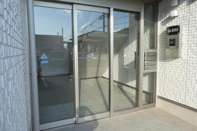 サンベレオのエントランス|オートロック