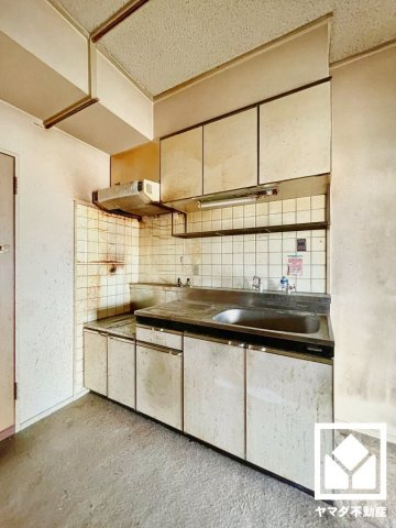 深草サニーハイツのキッチン