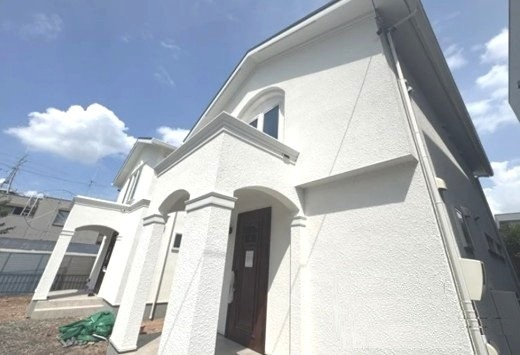 グラシアベルⅡ棟の外観