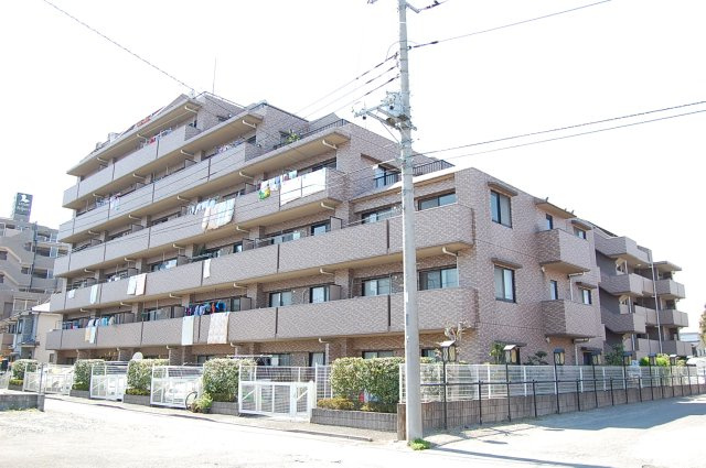 ロイヤルステージ朝霞４階　3199万円の外観