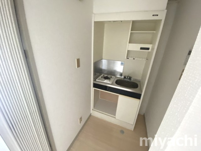 【キッチン】 | シティハイツ助任