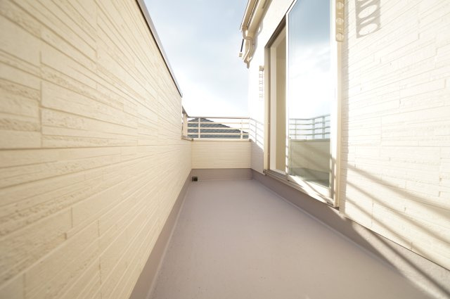 ハートフルタウン常滑市青海町　3期のバルコニー|日当たりのいい南側のバルコニー♪