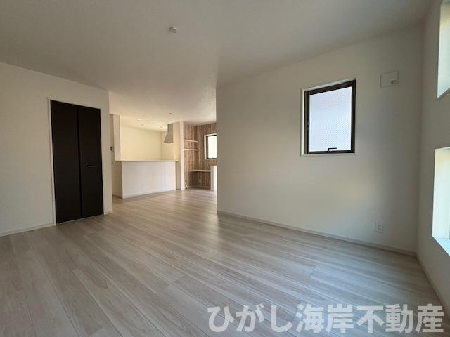 茅ヶ崎市南湖5丁目　新築戸建　全２棟のダイニング|19.2帖　LDK