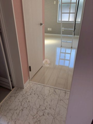 【玄関】 | ユナイト石川町アッシュフォード