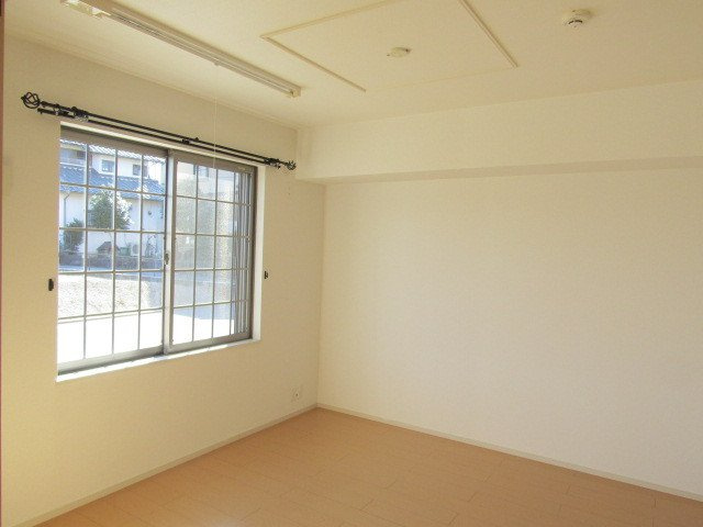 サンモールＢの展望