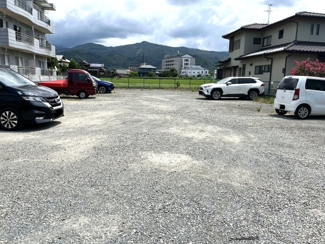 ハイツP＆Bの駐車場