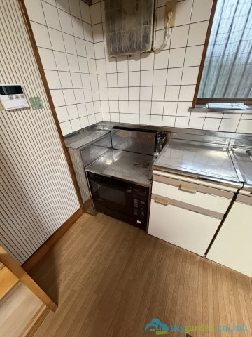 小田原市小八幡4丁目　中古戸建のキッチン