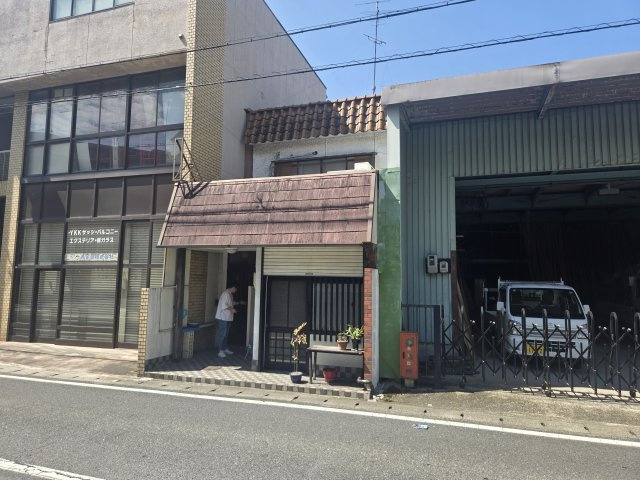 太秦桂木町店舗付き住宅