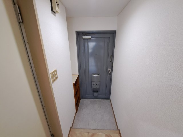 甲子園セブンの玄関