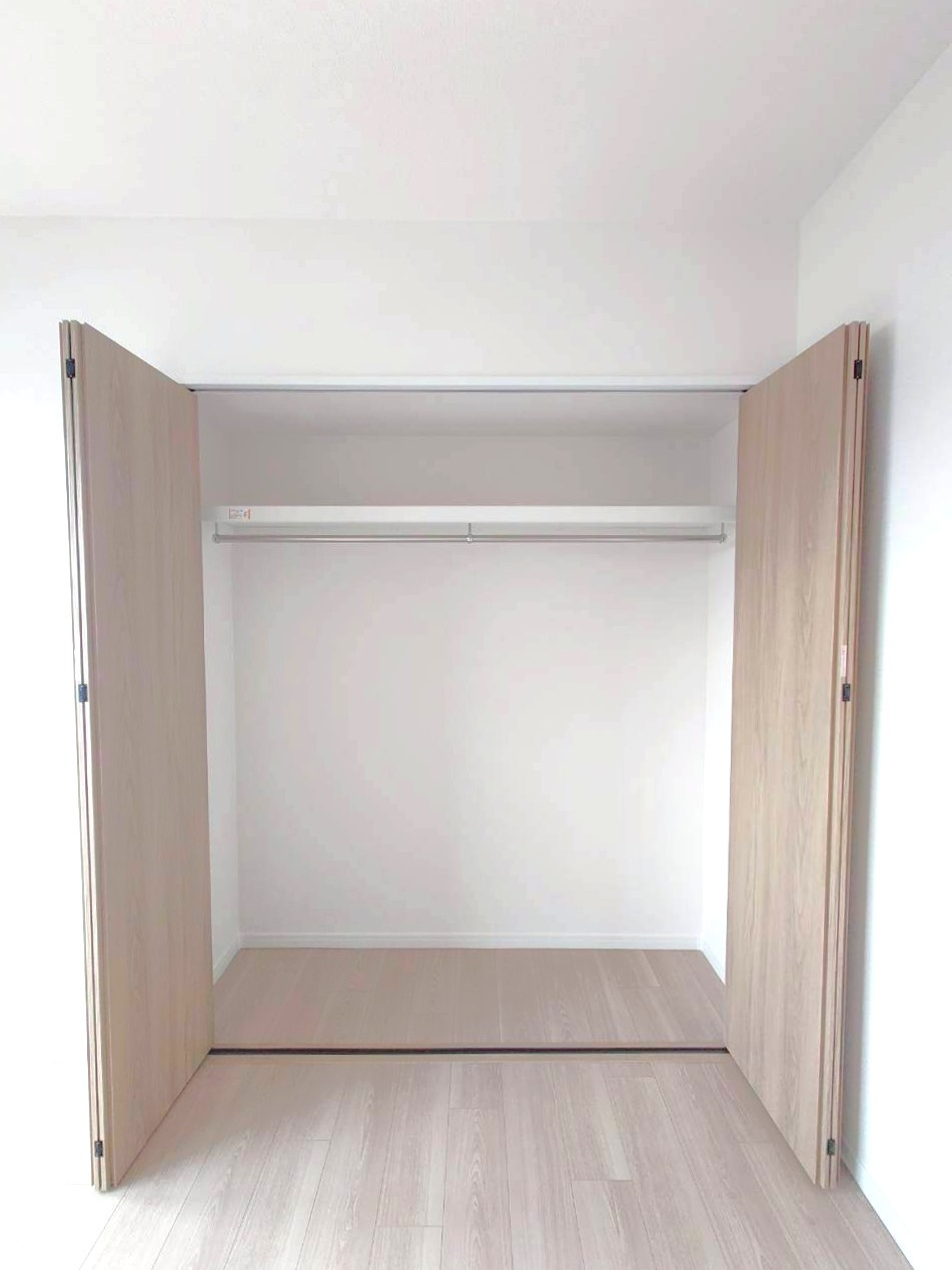 ◆２０２５年７月リフォーム完了◆最上階の４ＬＤＫ◆３沿線３駅利用可能◆朝日プラザ桃山東の収納|クローゼット