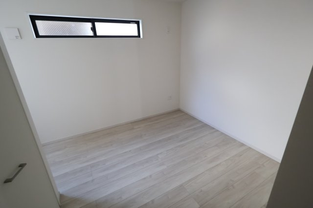 《仲介手数料無料》練馬区石神井台８丁目20-27新築一戸建てケイアイグレースの洋室