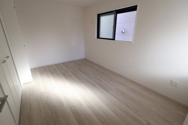 《仲介手数料無料》練馬区石神井台８丁目20-27新築一戸建てケイアイグレースの洋室