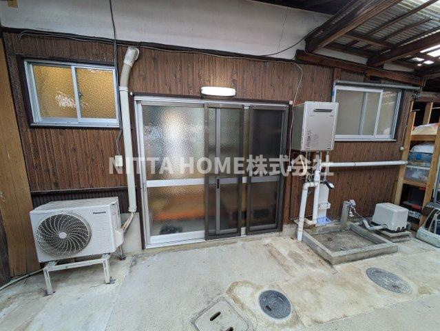 石井貸家のその他共用部分|物件入口になります＊