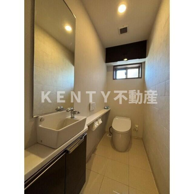 【トイレ】 | ヒルサイドガーデン | コンパクトで使いやすいトイレです