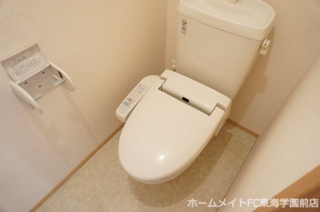 菊池郡菊陽町武蔵ヶ丘北３丁目のアパートのトイレ