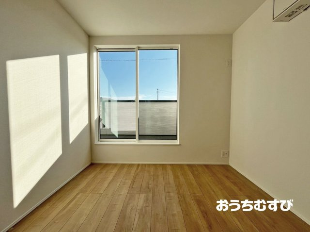 春日井市上田楽町第1期(全4棟)の洋室