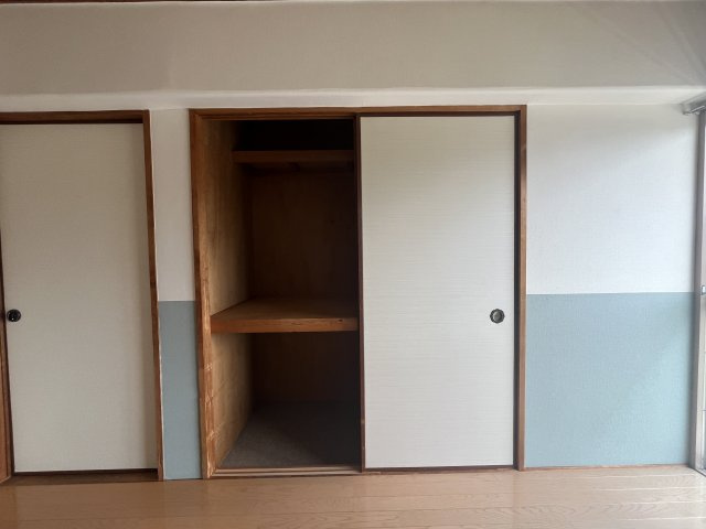 ニュー井上ハイツIの収納