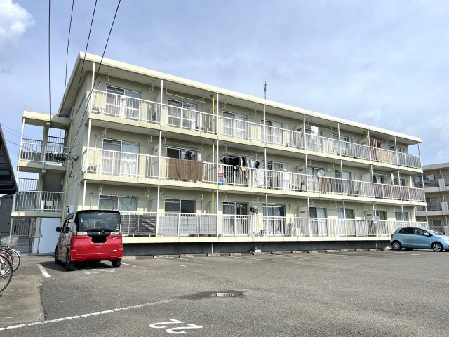 ニュー井上ハイツIの外観