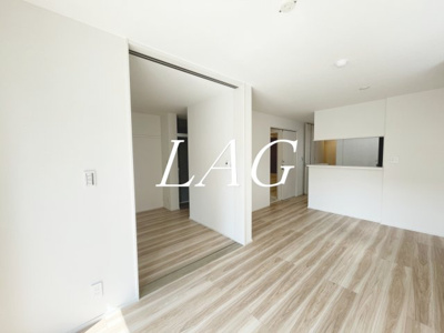 【居間・リビング】 | ＡＵＴＯＭＮＥ | 洋室のお部屋です。