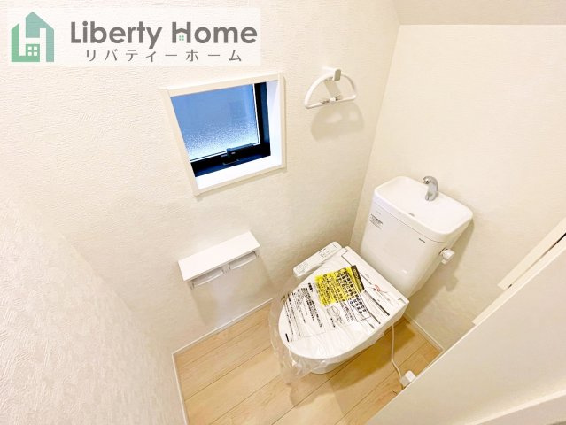 ひたちなか市相金町第1　新築戸建　4号棟のトイレ