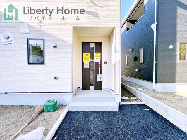 ひたちなか市相金町第1　新築戸建　4号棟のエントランス