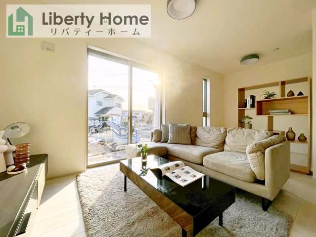 古河市鴻巣第6　新築戸建　1号棟の居間・リビング