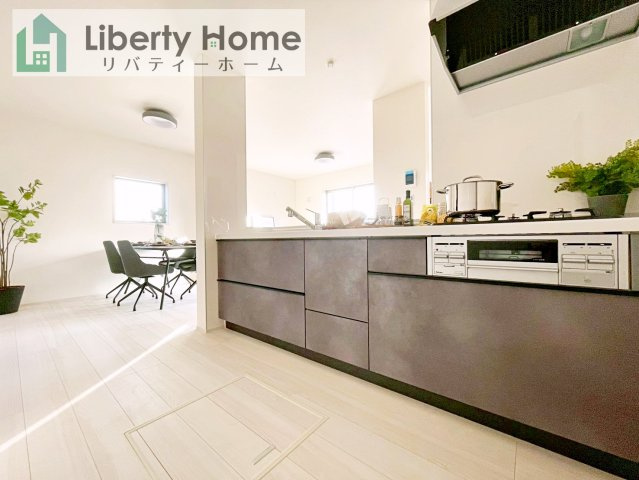 古河市鴻巣第6　新築戸建　1号棟のキッチン