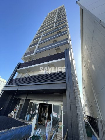 フォーリアライズ大阪ミッテの外観