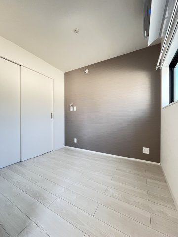 大阪市都島区大東町３丁目のアパートの居間・リビング