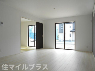 【居間・リビング】 | 郡山市富田町大徳南新築一戸建て4棟 | ゆったり過ごせる居間です