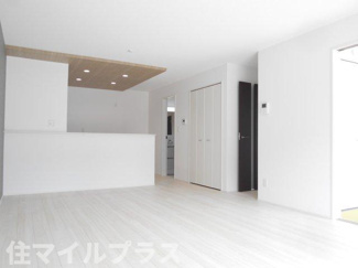 【居間・リビング】 | 郡山市富田町大徳南新築一戸建て4棟 | 使いやすいリビングです