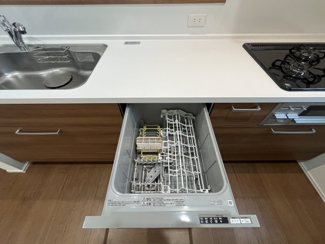 『八王子市新築戸建て』八王子市めじろ台3-7-1【仲介手数料無料】のキッチン|～仲介手数料無料☆八王子ひなた不動産～　八王子市めじろ台　新築戸建て