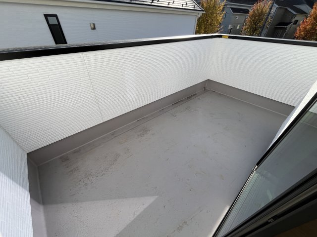 『八王子市新築戸建て』八王子市めじろ台3-7-1【仲介手数料無料】のバルコニー|～仲介手数料無料☆八王子ひなた不動産～　八王子市めじろ台　新築戸建て