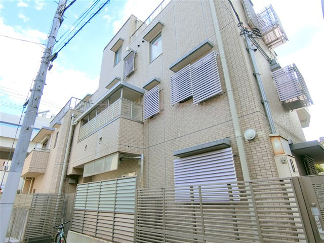 ハウスパティオの外観