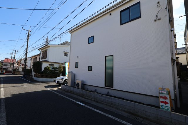 《仲介手数料無料》練馬区大泉町４丁目45-15(全1戸)新築一戸建てリナージュの外観|撮影日 2025年11月29日 12:15 晴れ