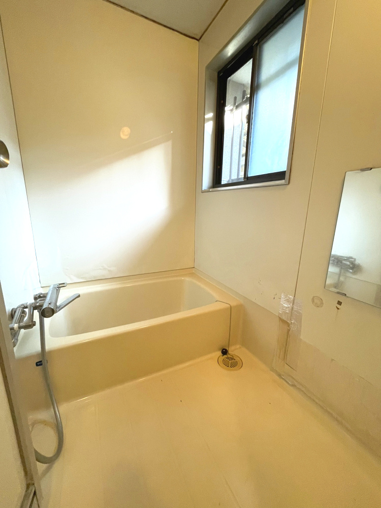 木太町　戸建の浴室