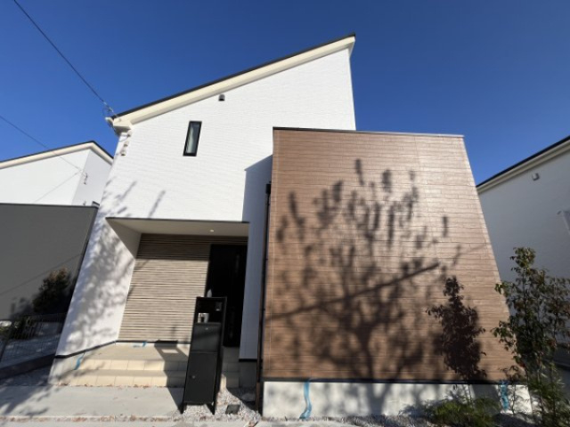祝：成約済み　八王子市　めじろ台３丁目　新築戸建ての外観|～仲介手数料無料☆八王子ひなた不動産～　八王子市めじろ台　新築戸建て