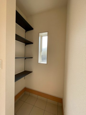 三島市谷田　新築戸建　全2棟　2号棟の収納