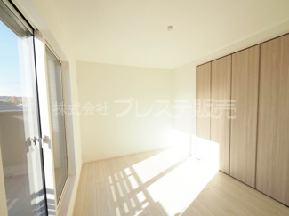 【洋室】 | 奈良市学園大和町２丁目の新築一戸建 全２区画 | 現地写真（２号地２階洋室）