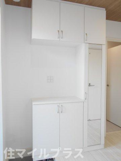 【玄関】 | 郡山市富田町大徳南新築一戸建て4棟 | 明るい玄関です