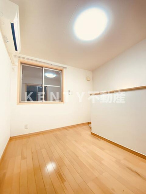 【居間・リビング】 | ヴィラ仲六郷 | 居間です