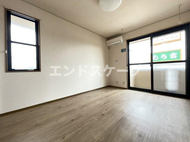 グラシアAの居間・リビング|お部屋探しはエンドスケープまで！お客様の理想お聞かせ下さい♪