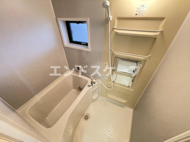 グラシアAの浴室|お部屋探しはエンドスケープまで！お客様の理想お聞かせ下さい♪