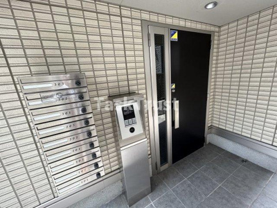 【エントランス】 | 東桜館