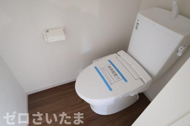《仲介手数料無料》練馬区東大泉７丁目6-10(全1戸)新築一戸建てケイアイスタイルのトイレ