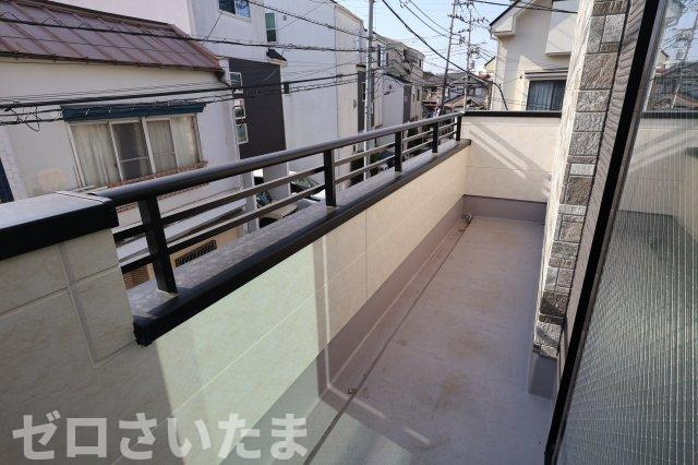 《仲介手数料無料》練馬区東大泉７丁目6-10(全1戸)新築一戸建てケイアイスタイルのバルコニー