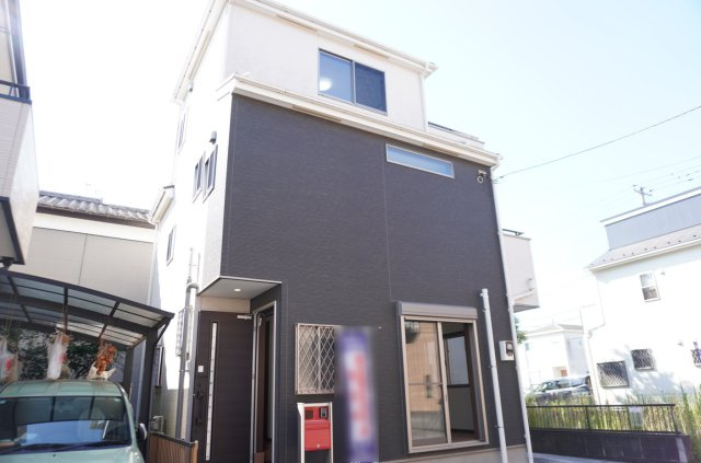 越谷市東越谷10丁目 中古戸建の外観